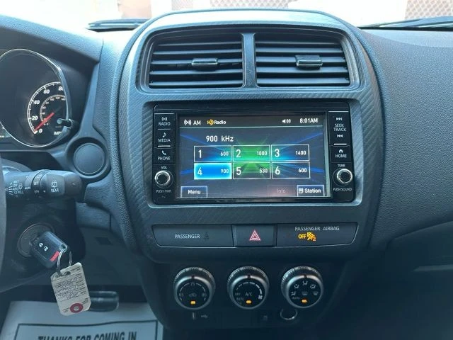 2024 Mitsubishi Outlander - Image 18 of 21