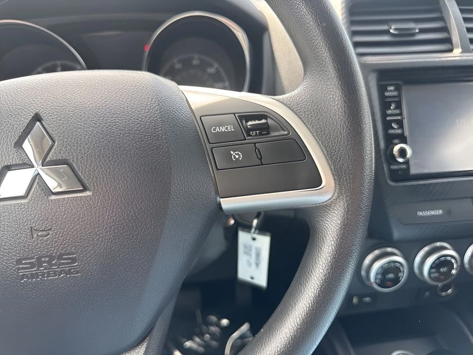 2024 Mitsubishi Outlander - Image 14 of 21