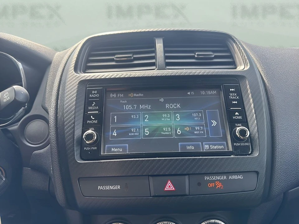 2024 Mitsubishi Outlander - Image 17 of 21