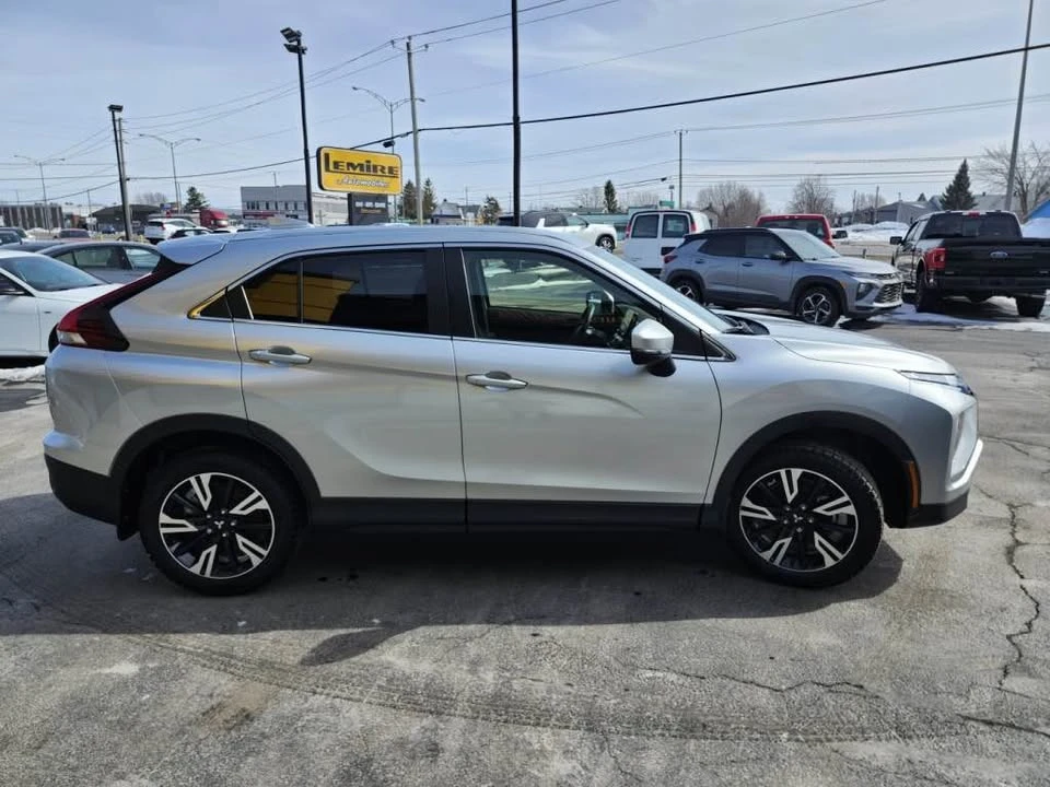 2024 Mitsubishi Eclipse Cross - Image 5 of 17