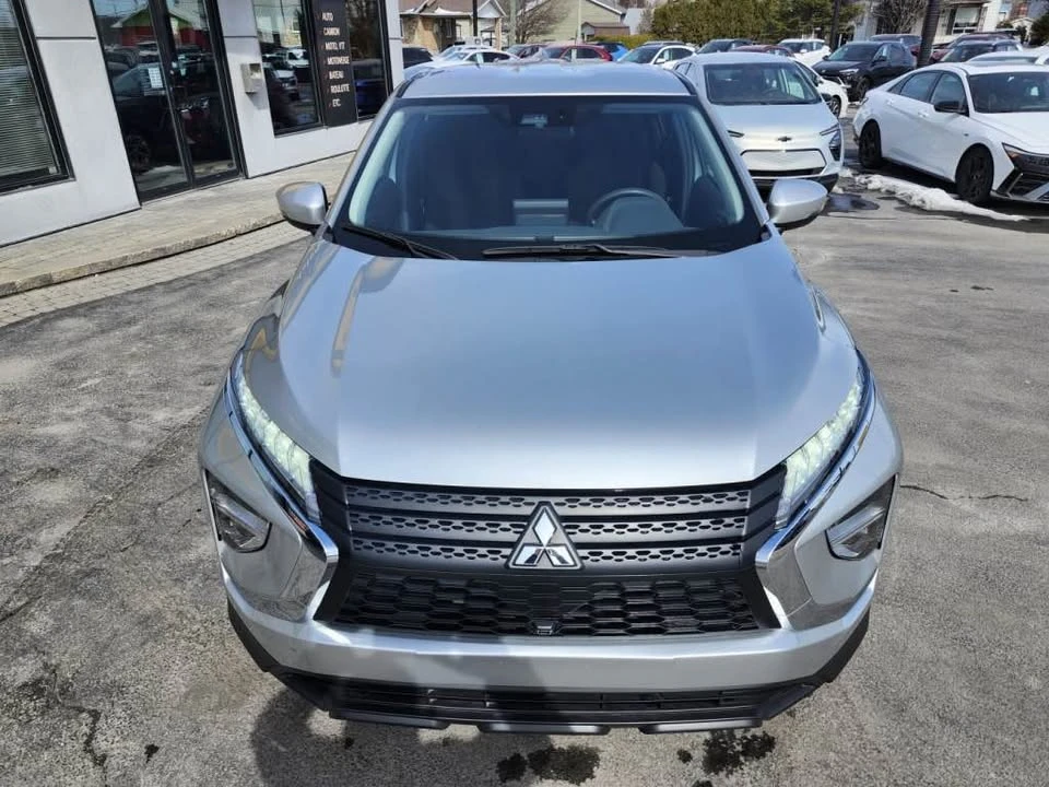 2024 Mitsubishi Eclipse Cross - Image 2 of 17