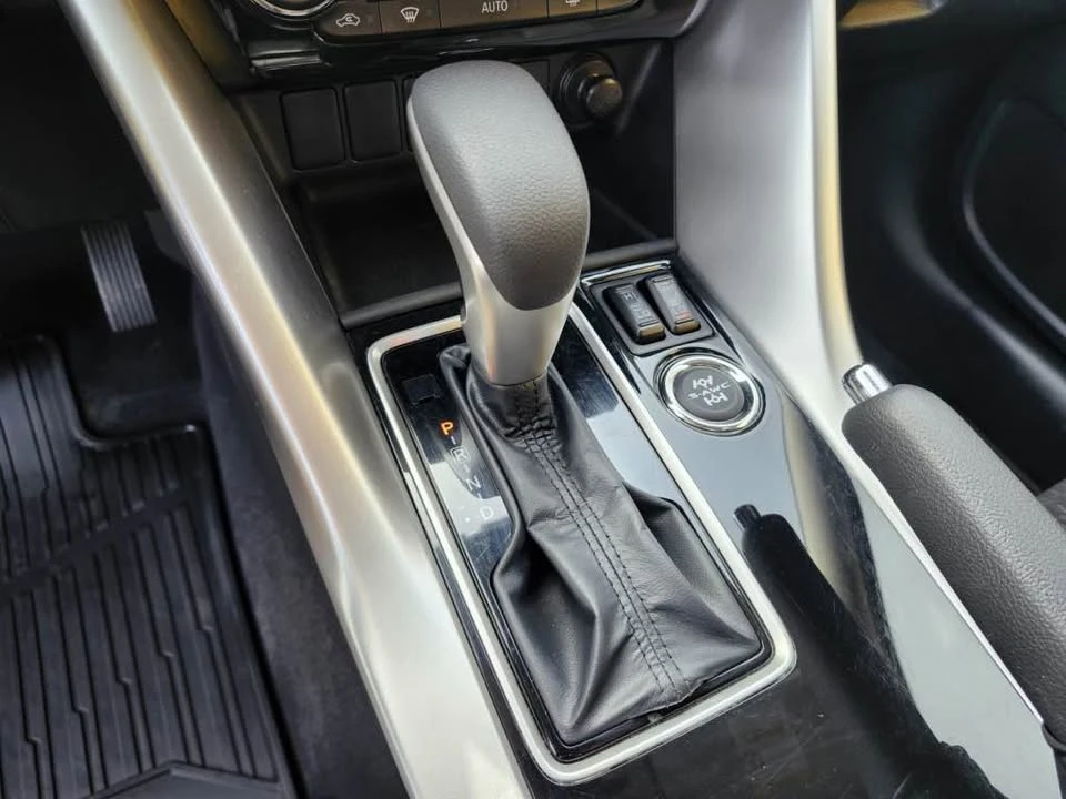 2024 Mitsubishi Eclipse Cross - Image 15 of 17