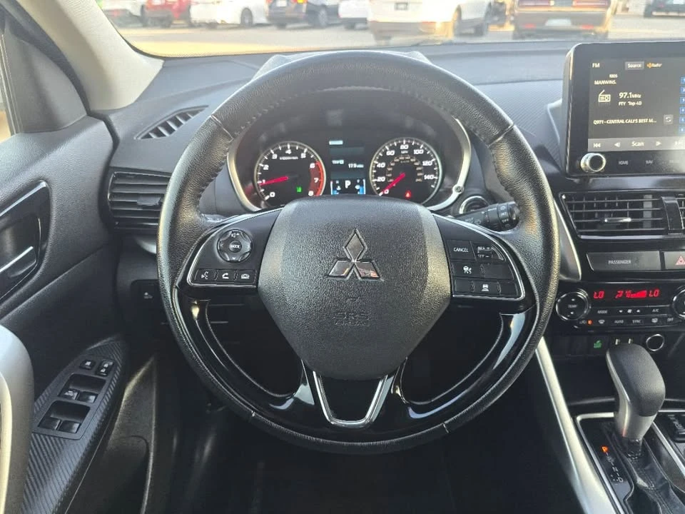 2024 Mitsubishi Eclipse Cross - Image 2 of 20