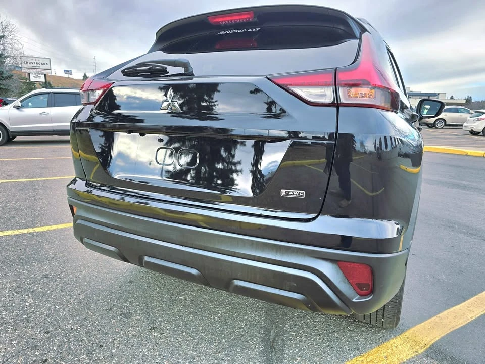 2024 Mitsubishi Eclipse Cross - Image 3 of 15