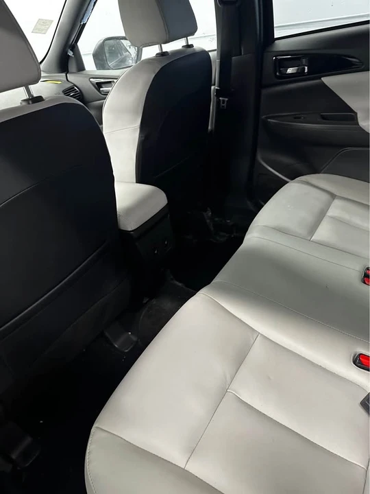 2024 Mitsubishi Eclipse Cross - Image 2 of 5