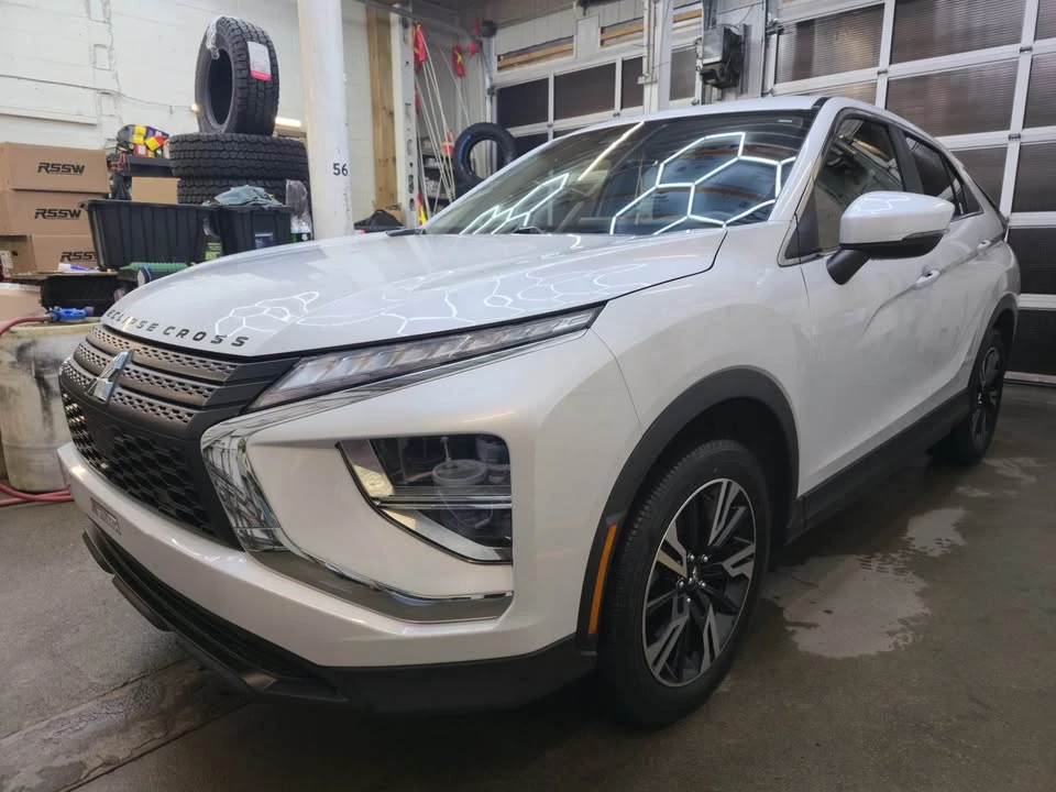 2024 Mitsubishi Eclipse Cross - Image 3 of 5