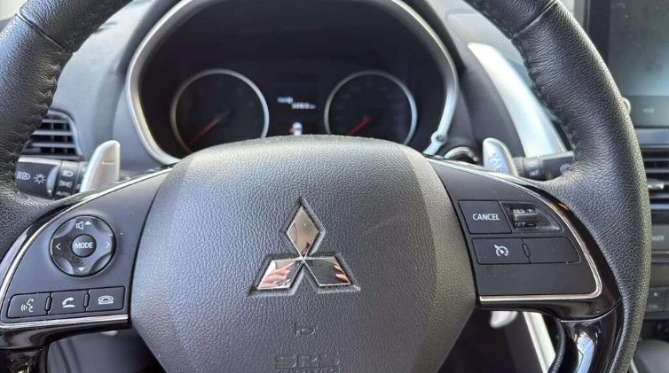 2024 Mitsubishi Eclipse Cross - Image 4 of 5