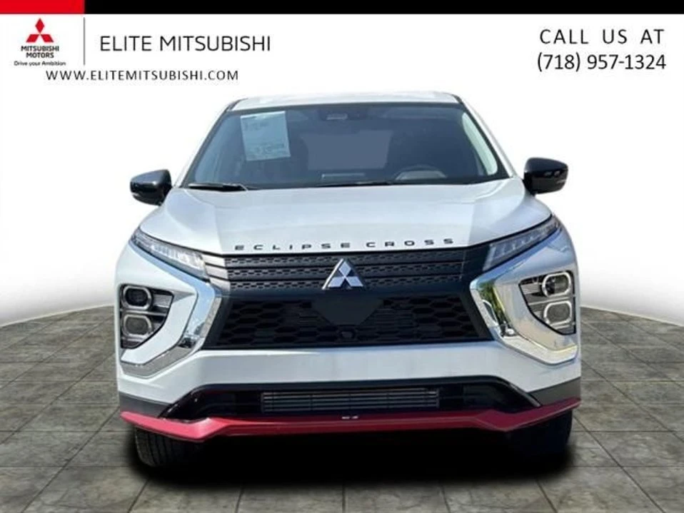 2024 Mitsubishi Eclipse Cross - Image 2 of 10