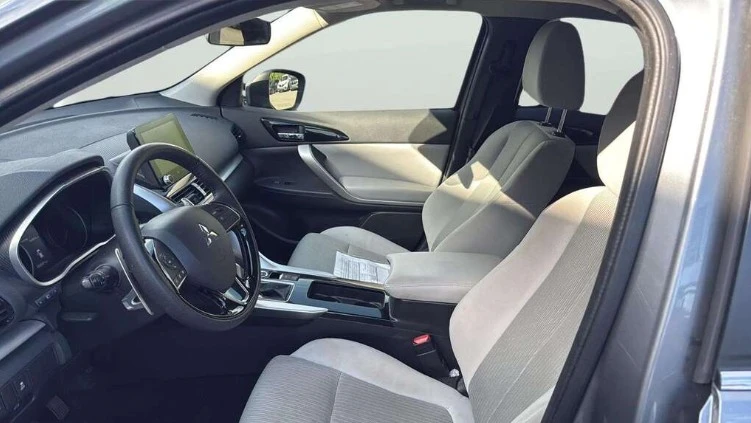 2024 Mitsubishi Eclipse Cross - Image 3 of 5