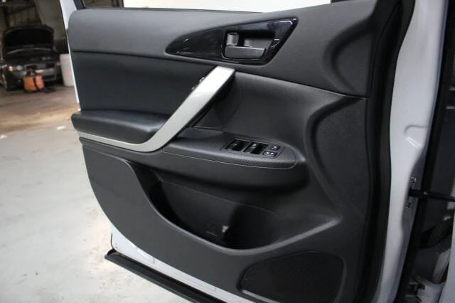 2024 Mitsubishi Eclipse Cross - Image 12 of 14