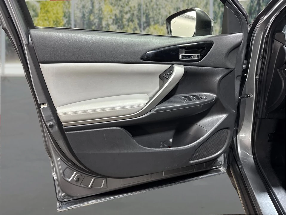 2024 Mitsubishi Eclipse Cross - Image 18 of 20