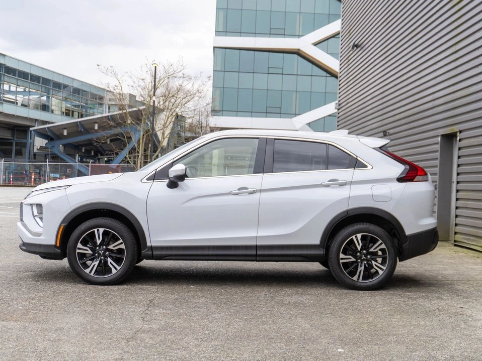 2024 Mitsubishi Eclipse Cross - Image 4 of 16