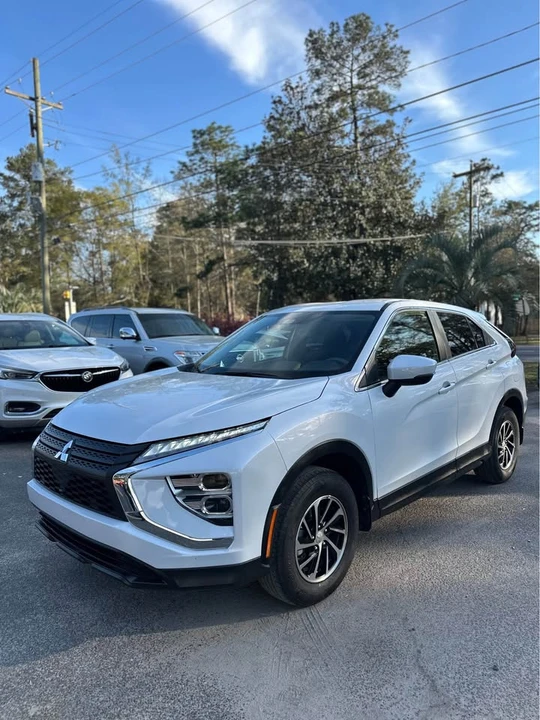 2024 Mitsubishi Eclipse Cross - Image 3 of 12