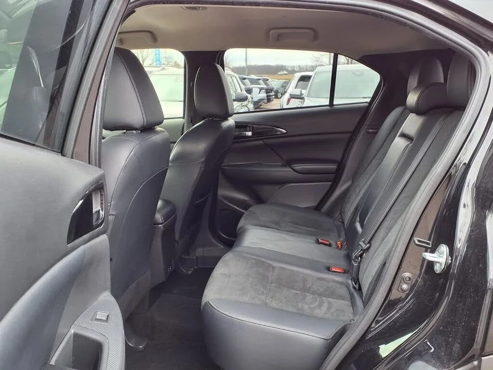 2024 Mitsubishi Eclipse Cross - Image 8 of 13