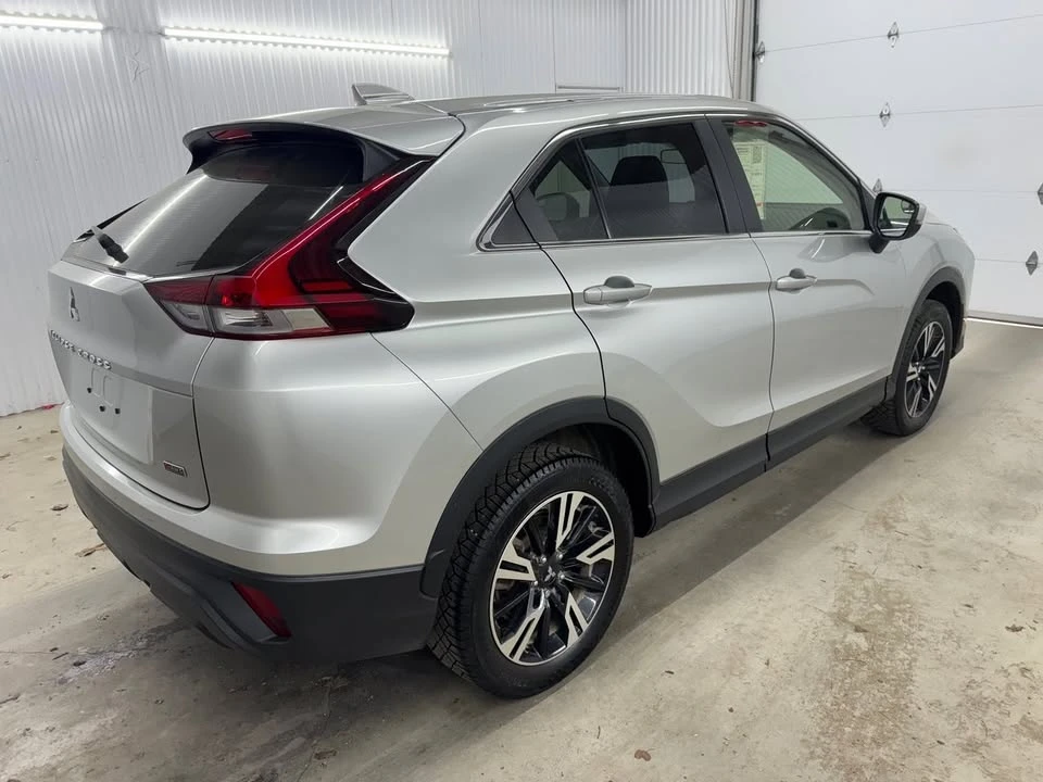 2024 Mitsubishi Eclipse Cross - Image 5 of 20