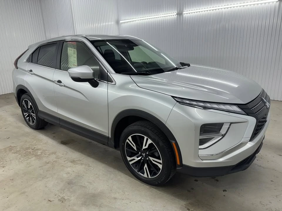 2024 Mitsubishi Eclipse Cross - Image 3 of 19
