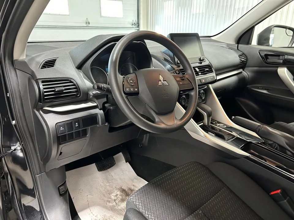 2024 Mitsubishi Eclipse Cross - Image 13 of 20