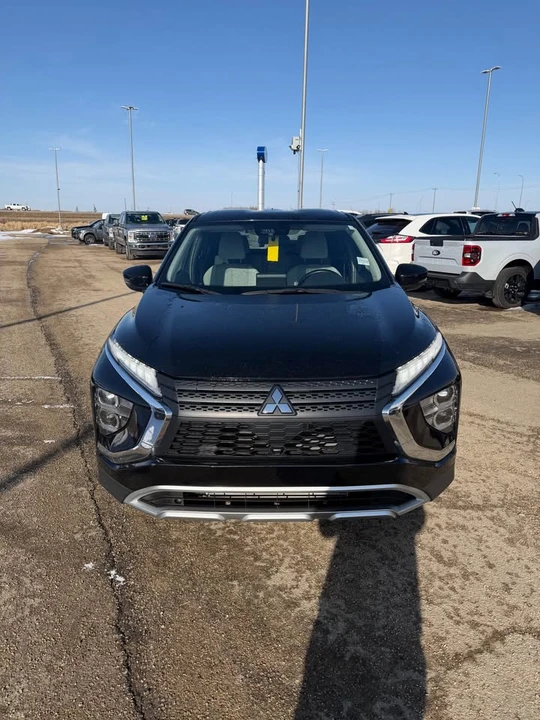 2024 Mitsubishi Eclipse Cross - Image 3 of 14