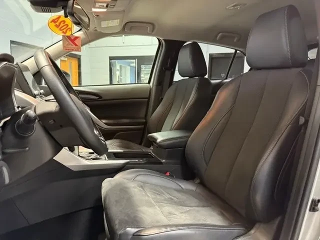 2024 Mitsubishi Eclipse Cross - Image 7 of 12