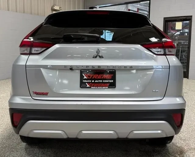 2024 Mitsubishi Eclipse Cross - Image 3 of 12