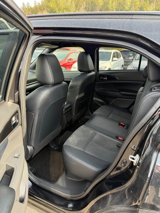2024 Mitsubishi Eclipse Cross - Image 5 of 8