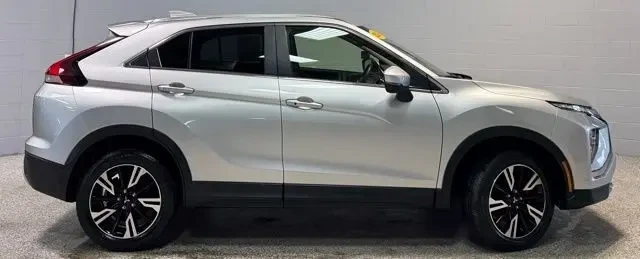 2024 Mitsubishi Eclipse Cross - Image 4 of 12