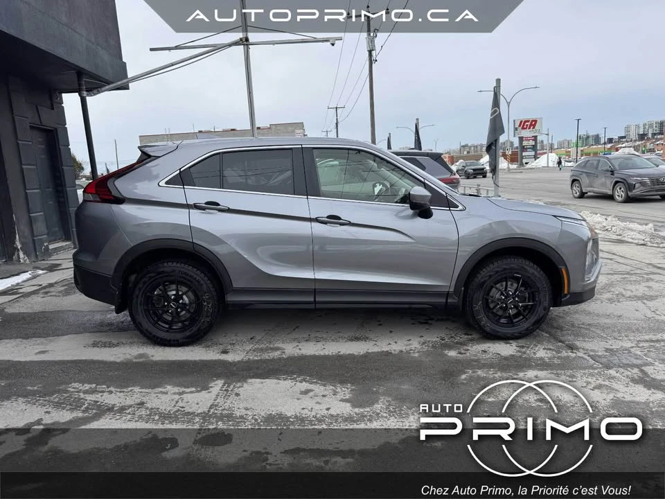 2024 Mitsubishi Eclipse Cross - Image 2 of 16