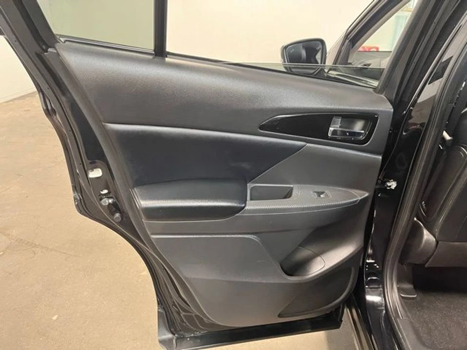 2024 Mitsubishi Eclipse Cross - Image 17 of 19