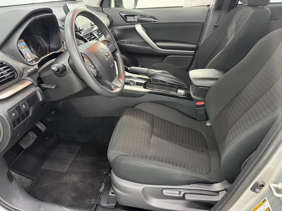 2024 Mitsubishi Eclipse Cross - Image 9 of 19