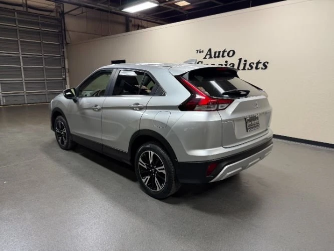 2024 Mitsubishi Eclipse Cross - Image 2 of 20