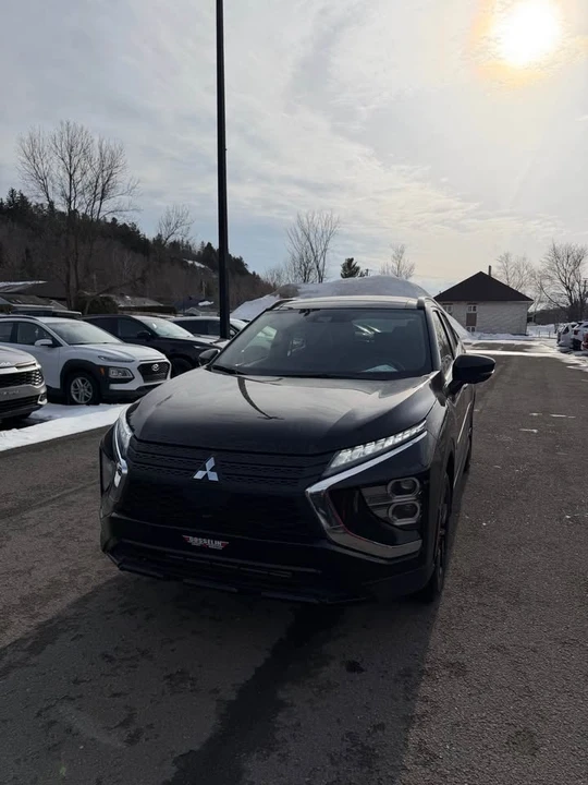2024 Mitsubishi Eclipse Cross - Image 3 of 8
