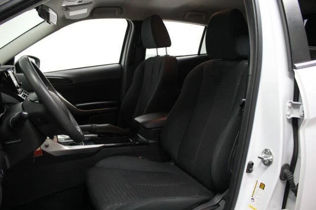 2024 Mitsubishi Eclipse Cross - Image 4 of 13