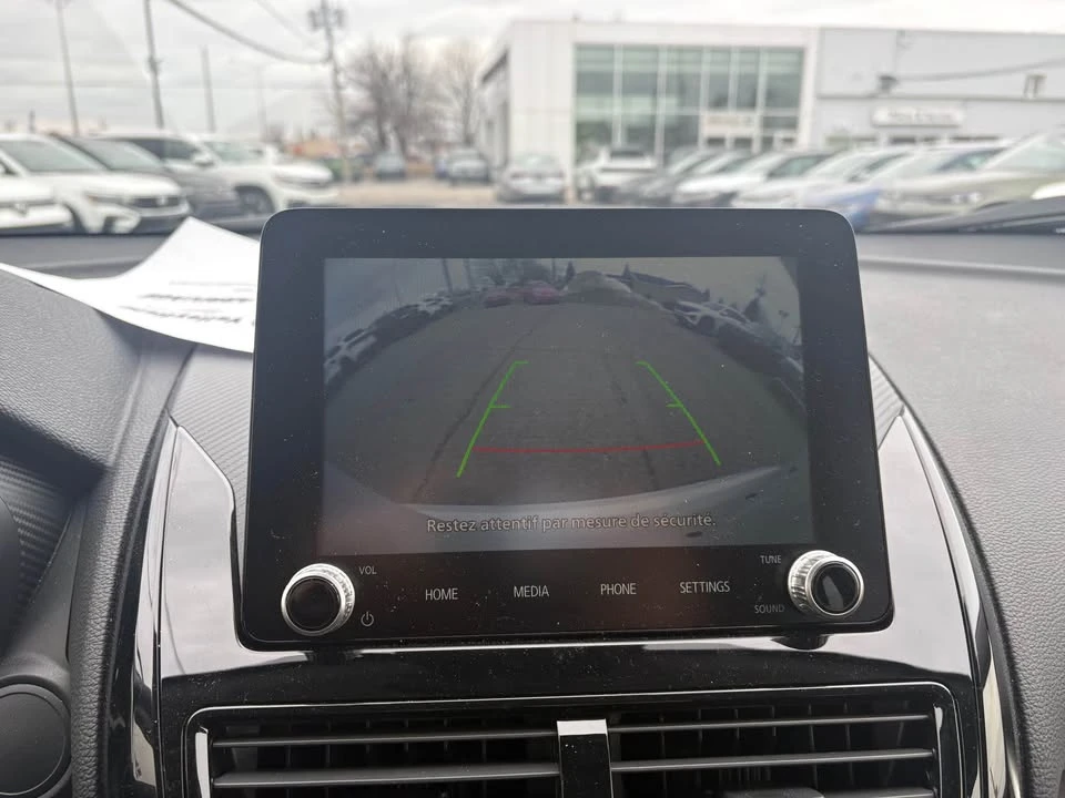 2024 Mitsubishi Eclipse Cross - Image 10 of 12