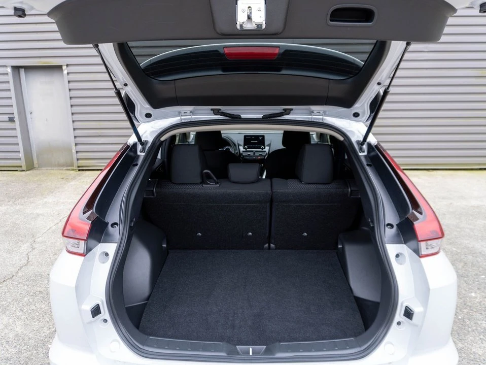 2024 Mitsubishi Eclipse Cross - Image 10 of 19