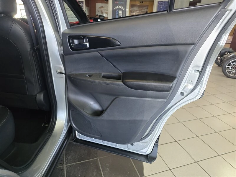 2024 Mitsubishi Eclipse Cross - Image 15 of 20