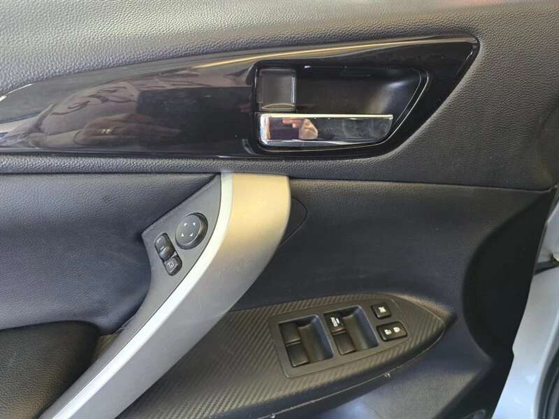 2024 Mitsubishi Eclipse Cross - Image 17 of 20