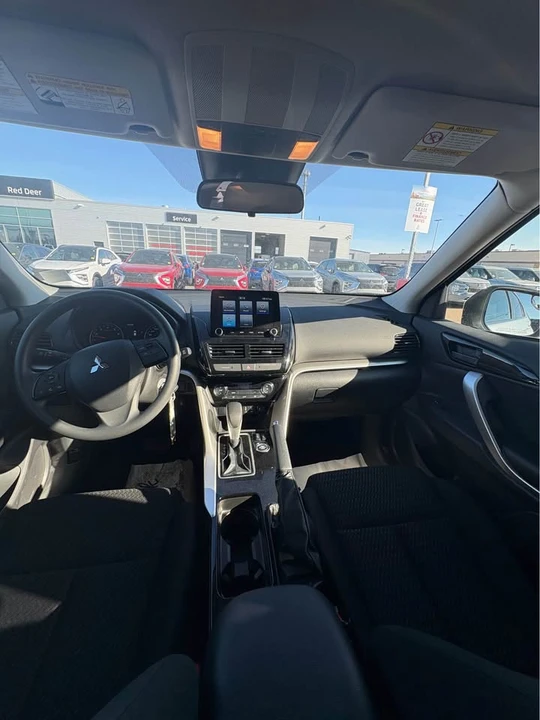 2024 Mitsubishi Eclipse Cross - Image 5 of 6