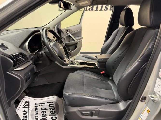 2024 Mitsubishi Eclipse Cross - Image 10 of 20