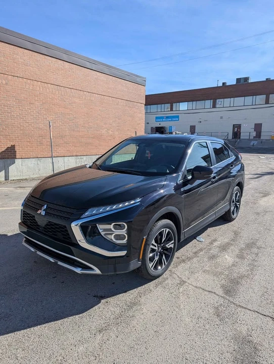 2024 Mitsubishi Eclipse Cross - Image 2 of 12