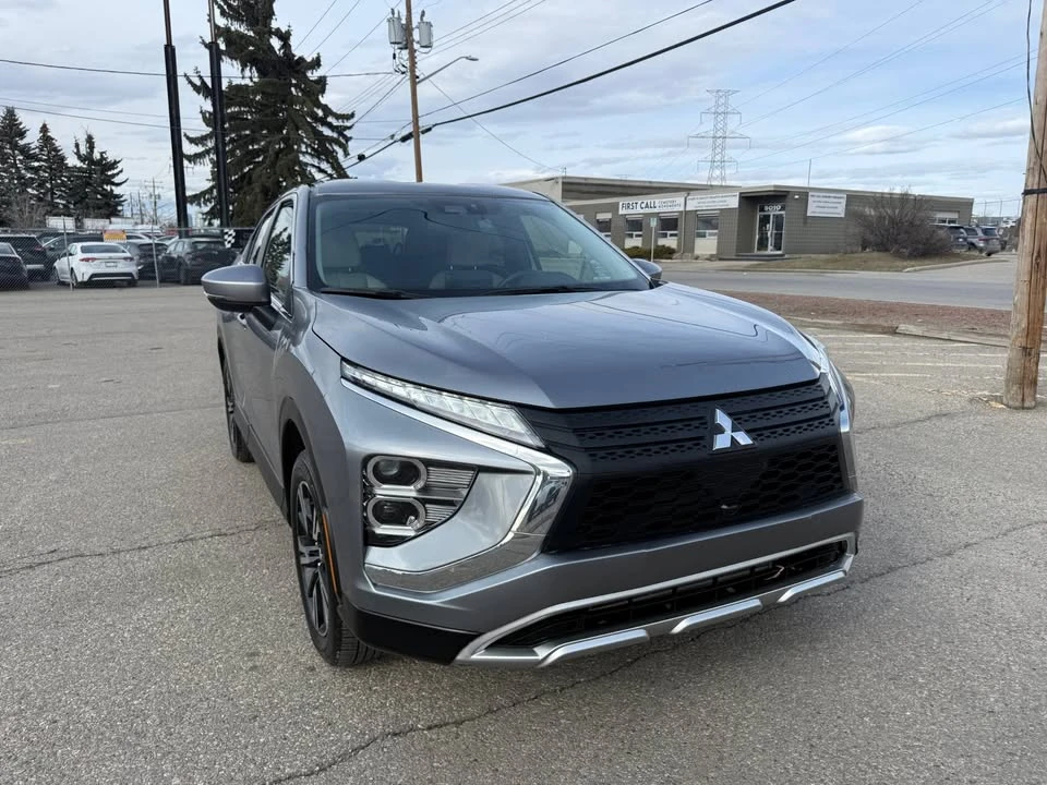 2024 Mitsubishi Eclipse Cross - Image 3 of 17