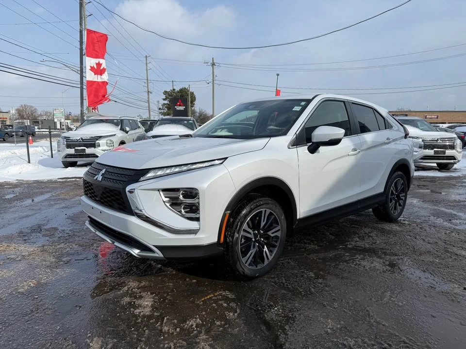 2024 Mitsubishi Eclipse Cross - Image 3 of 17