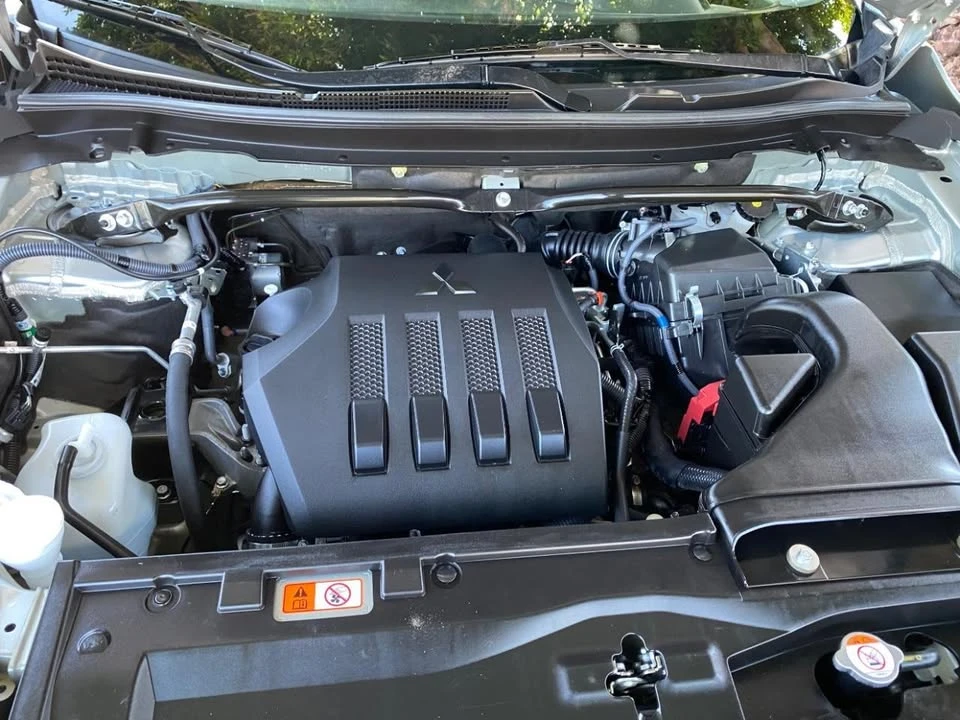 2024 Mitsubishi Eclipse Cross - Image 10 of 20