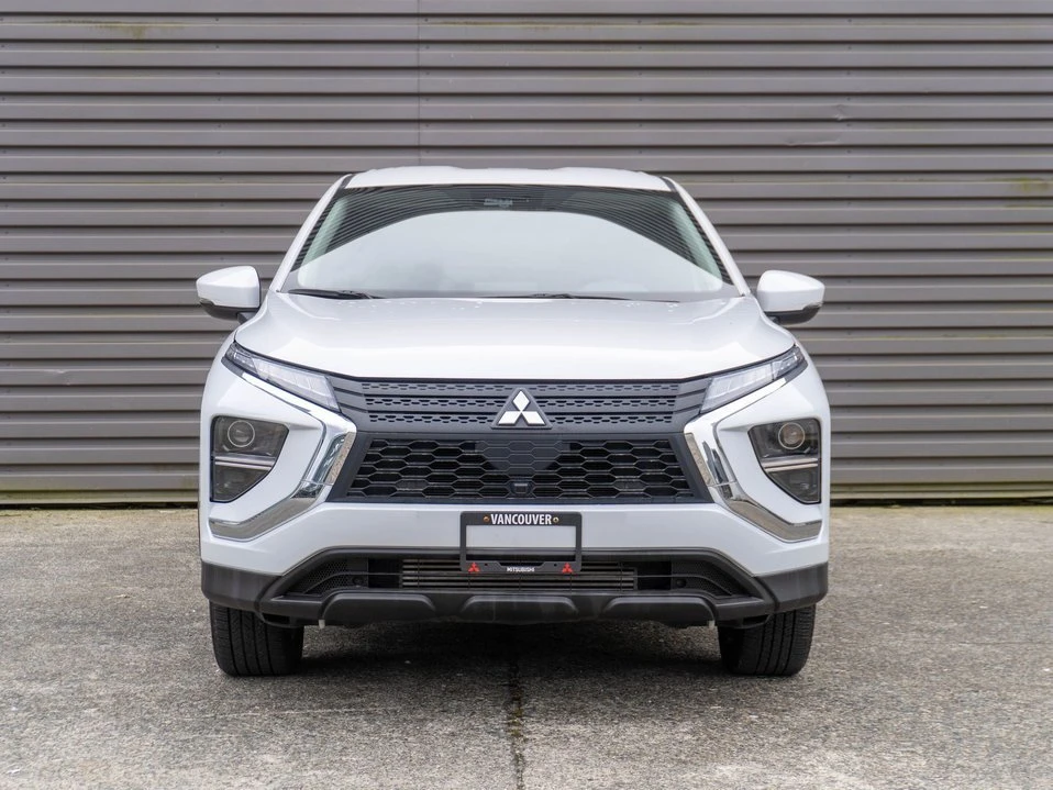 2024 Mitsubishi Eclipse Cross - Image 4 of 19