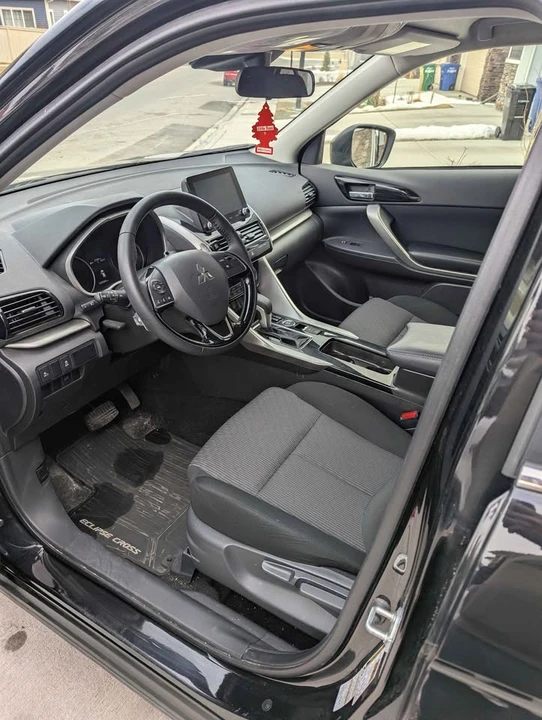 2024 Mitsubishi Eclipse Cross - Image 8 of 12