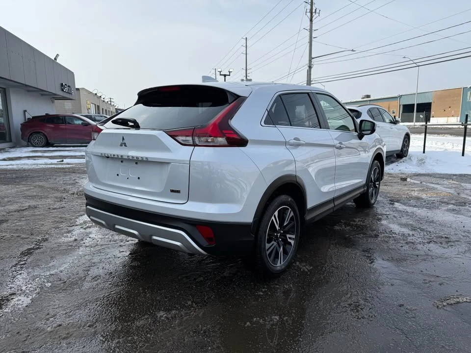 2024 Mitsubishi Eclipse Cross - Image 7 of 17