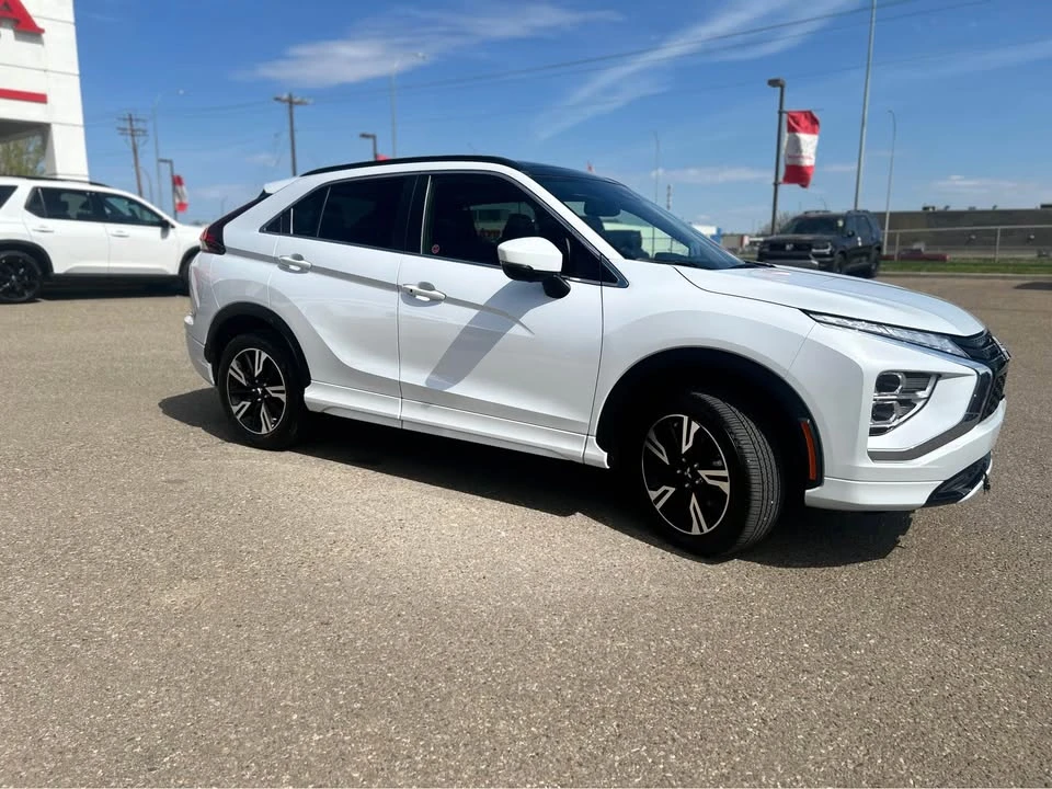 2024 Mitsubishi Eclipse Cross - Image 4 of 13