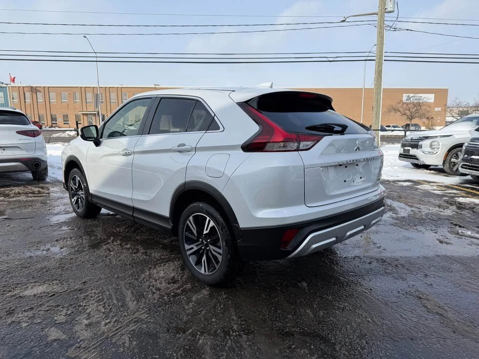 2024 Mitsubishi Eclipse Cross - Image 5 of 17