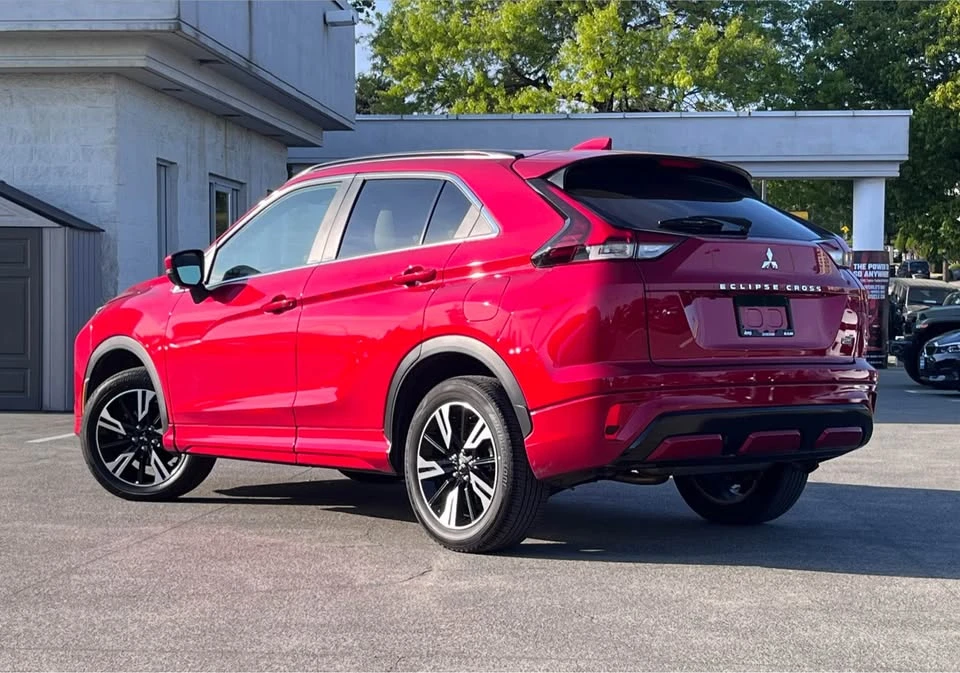 2024 Mitsubishi Eclipse Cross - Image 3 of 20