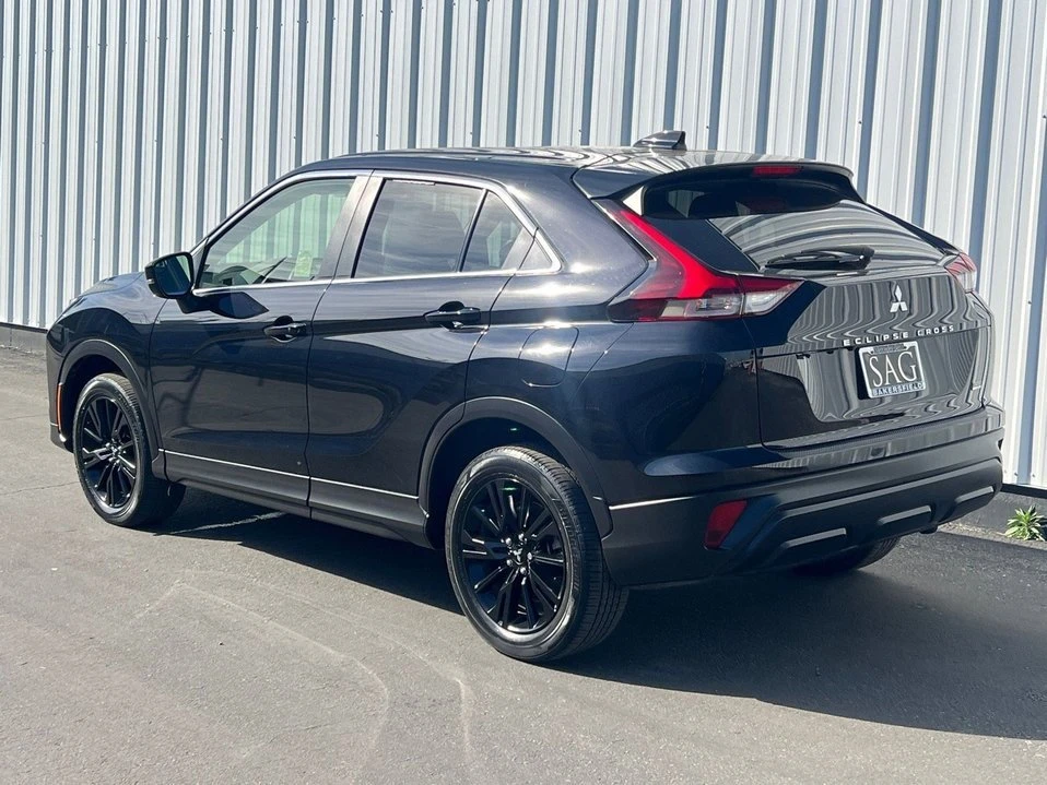 2024 Mitsubishi Eclipse Cross - Image 4 of 10