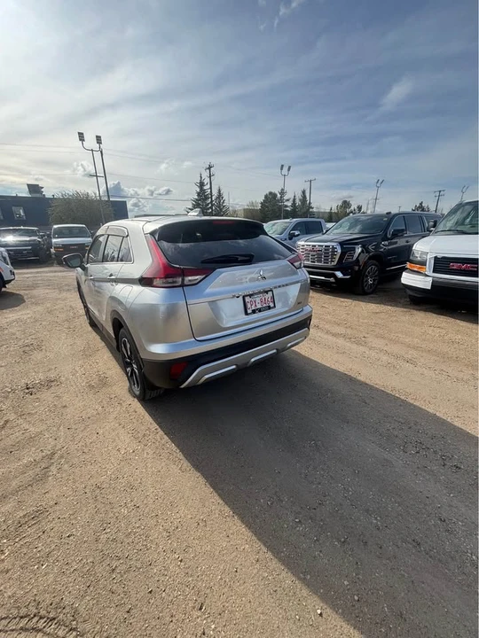 2024 Mitsubishi Eclipse Cross - Image 5 of 11